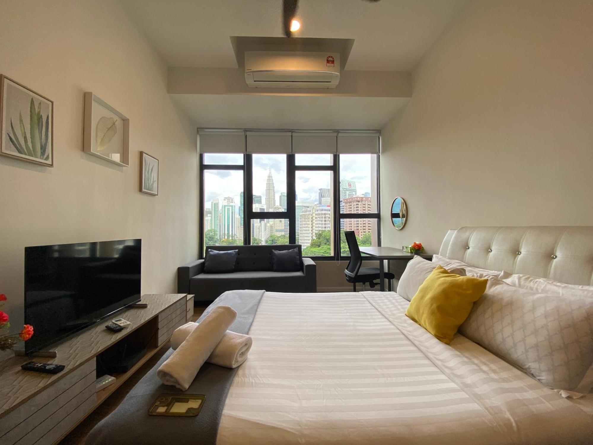 Ceylonz Suites Klcc By Staybliss Kuala Lumpur Esterno foto